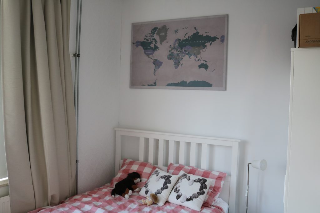 Wereldkaart aan de muur