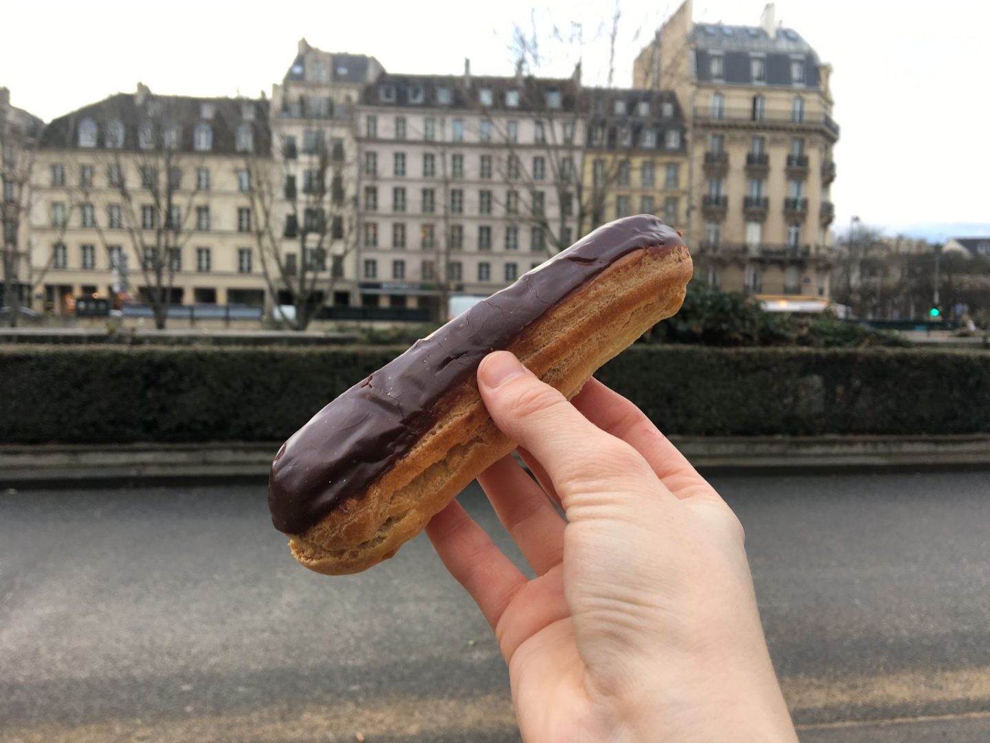 Hello cheap food! 7 x Student discount in Paris