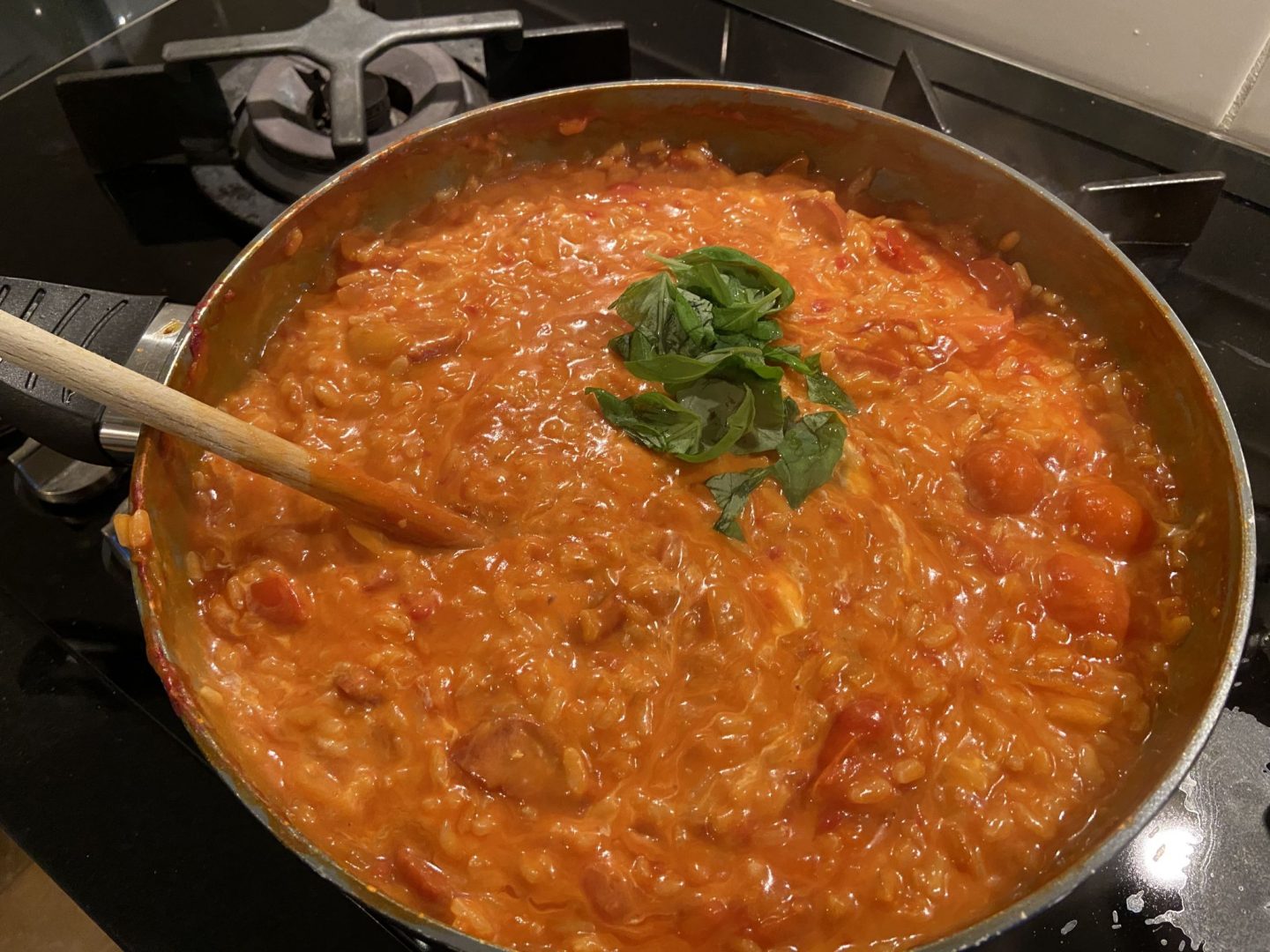 Tomatenrisotto met chorizo